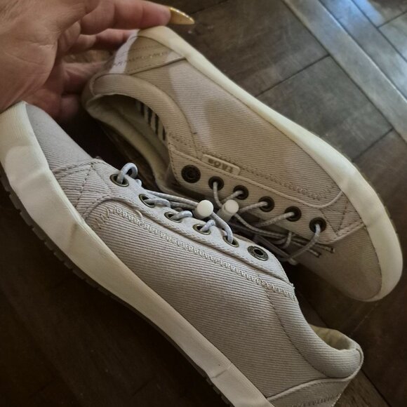 Taos Canvas Lace-Up Sneakers Womens Size 7 - Picture 2 of 5